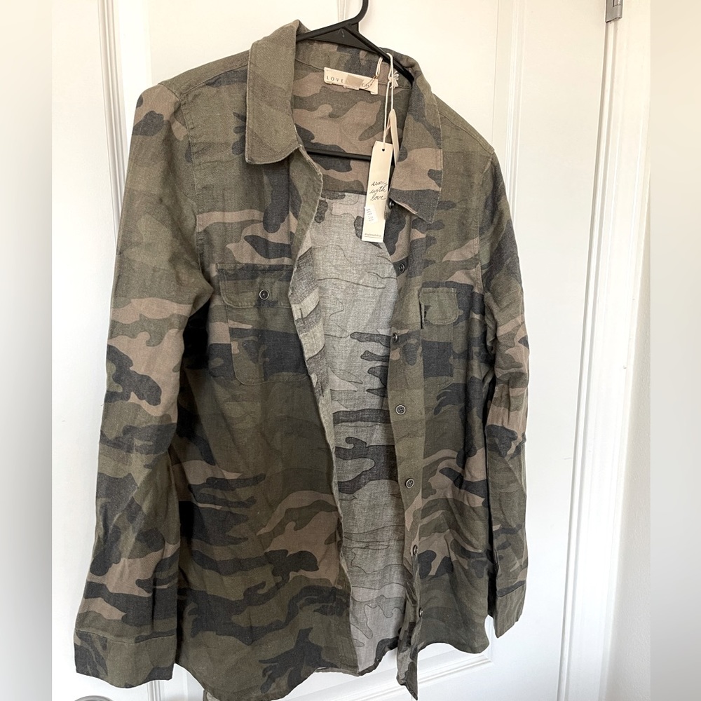 Women’s Camouflage Button Down Shirt